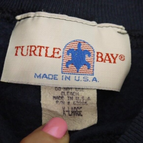 Vintage FRED FLINSTONE dark blue sweatshirt TURTLE BAY, USA  Adult size XL - Picture 4 of 4